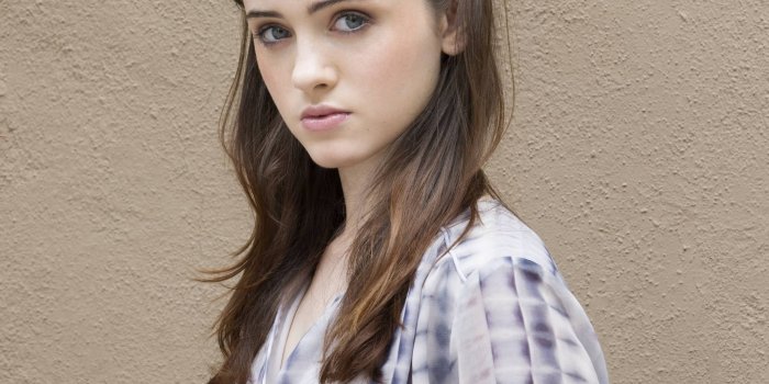 2048x2028 Natalia Dyer Wallpapers