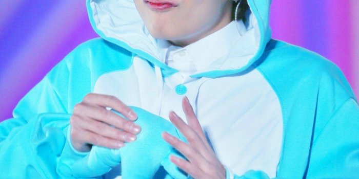 1364x2048 V BTS Cute Desktop Wallpapers - Top Free V BTS Cute Desktop