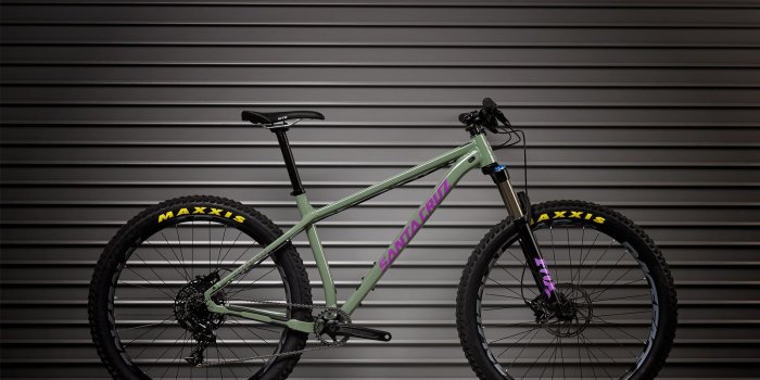 1600x1199 First Look: 2017 Santa Cruz Chameleon - Mountain Bikes Feature