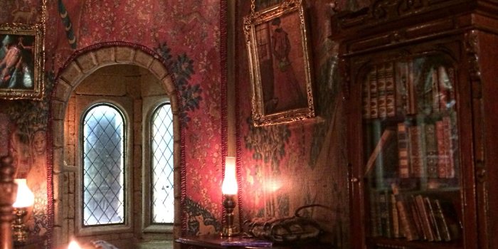 2448x3264 Harry Potter Gryffindor common room | Valentines miniatures 1:12