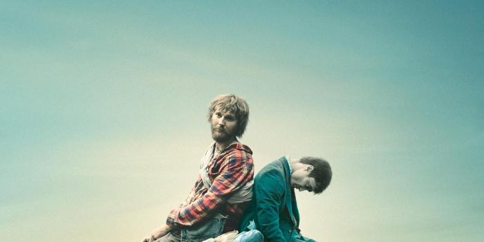 1536x2732 Swiss Army Man (2016) Phone Wallpaper | Moviemania