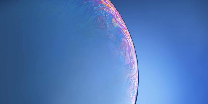 2290x2290 Grab all 12 bubbly iPhone XR wallpapers right here | Cult of Mac