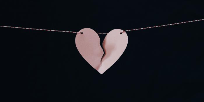 2560x1700 Download 2560x1700 Broken Heart, Paper, Sad Wallpapers for