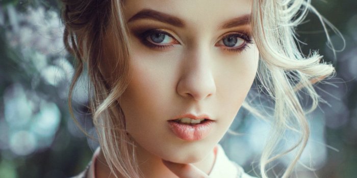 1440x2560 Beautiful Girl Looking, HD Girls Wallpapers Photos and