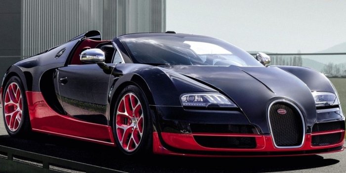 1024x768 Red-Black-Bugatti-Veyron