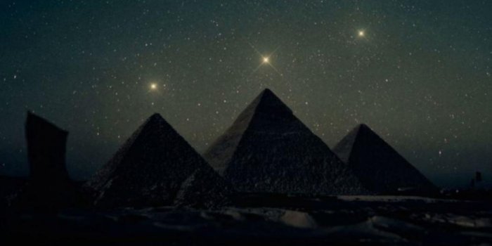 1920x1080 Stars aligning with the pyramids : Egypt