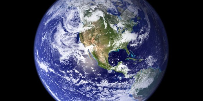 1024x768 Earth the Blue Marble - Free Space Wallpaper on Sea and Sky