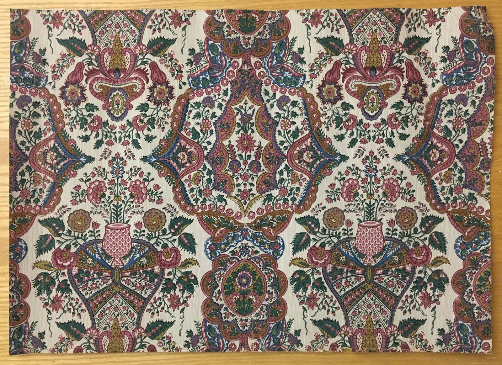 3000x2184 Lovely Vintage French 20th Century Exotic Floral Wallpaper (2123)