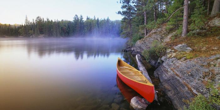 1920x1080 Canoe on Pinetree Lake, Algonquin Provincial Park, Ontario, Canada