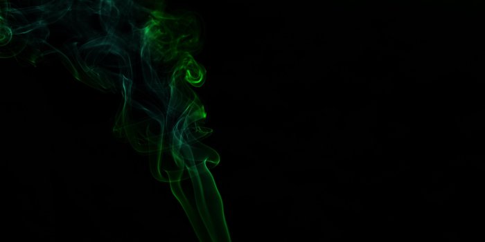 3840x2160 Download wallpaper 3840x2160 smoke, green, dark 4k uhd 16:9 hd