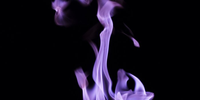 3064x5456 Smoke Fire Color Purple Dark - Iphone 7 Wallpaper Purple Flame, Hd