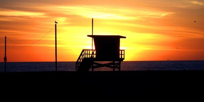 1024x768 Venice Beach Sunset | Venice Beach Ca sunset behind a lifegu