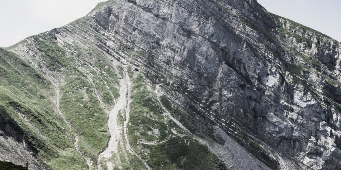 1125x2436 Oberbauenstock Emmetten Switzerland iPhone Wallpapers Free Download