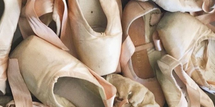 730x1239 Itsvi on B A L L E T | Dance wallpaper, Ballet wallpaper