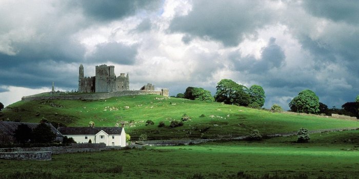 1920x1440 46+ Irish Countryside Wallpapers on WallpaperPlay