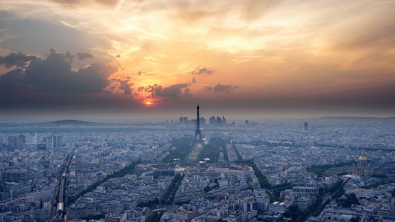 1366x768 desktop-wallpaper-laptop-mac-macbook-air-ne41-eiffel-tower-sky