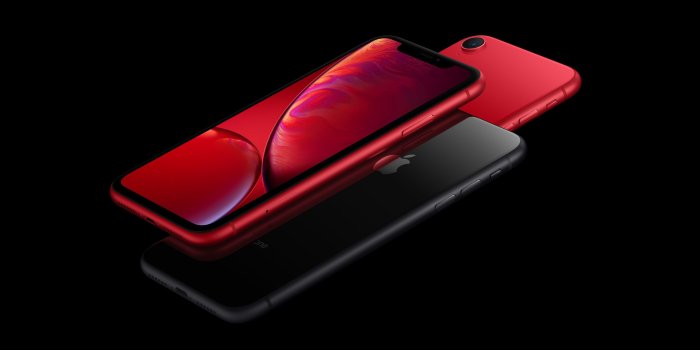 3840x2160 Wallpaper iPhone XR, red, black, 5K, smartphone, Apple September
