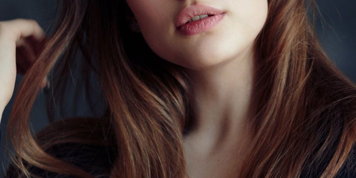 1080x1920 Download Hot girl model, beautiful wallpaper, 1080x1920, Samsung