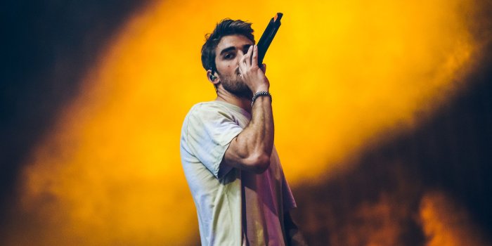 2048x1365 The Chainsmokers Drop New Song With 5SOS, 