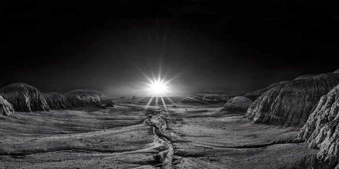 1600x1200 Download wallpaper 1600x1200 sundawn, rays, shine, flash, stone