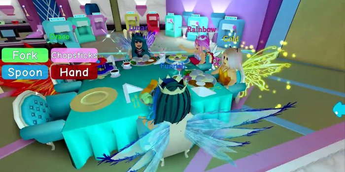 1920x1080 MAKING THE WEIRDEST CUPCAKES IN COOKING CLASS! | Roblox Royale