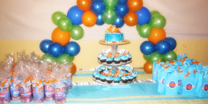 1024x768 Cake Arch (Finding Nemo) | Cebu Balloons and Party Supplies
