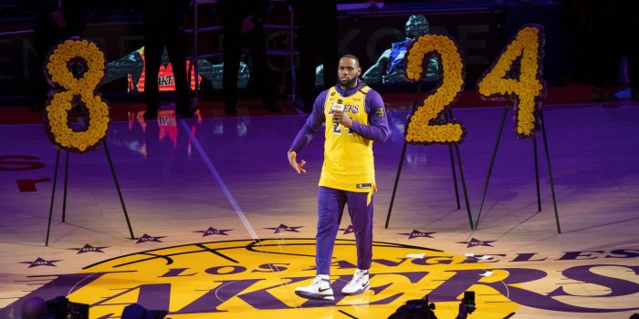 2048x1365 Lakers Fall to Blazers on Emotional Night Honoring Kobe Bryant