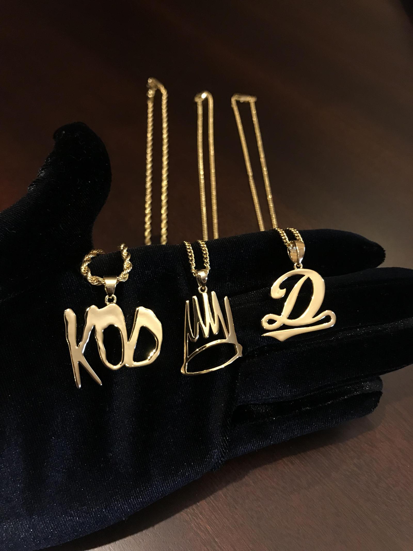 3024x4032 Which are you guys feeling? Dreamville pendant with rope chain