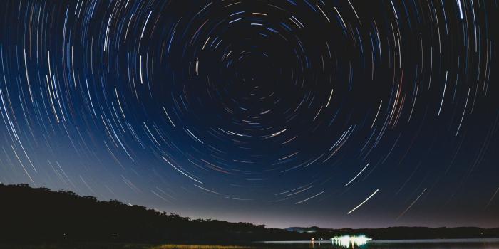 2780x2780 Download wallpaper 2780x2780 rotation, starry sky, night, glitter