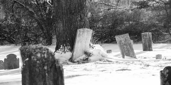 3840x2160 winter graveyard - Google Search | Graveyard, Snowy, Desktop
