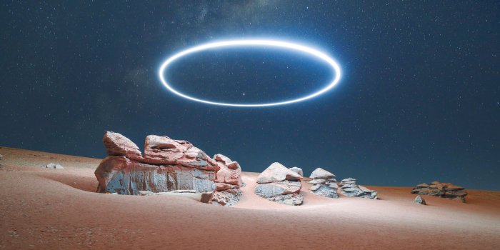 2500x1875 Wallpaper Desert, Night, Light, Ring, Rocks, Starry sky, HD