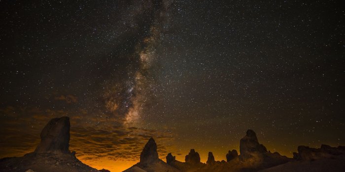1920x1200 Free download Starry sky over the desert wallpaper 17730