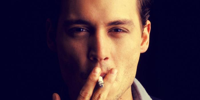 1600x1200 Wallpaper Johnny depp, actor, cigarette, face, ring, tattoo