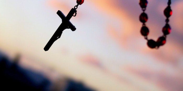 1991x1493 Rosary Wallpaper (43+ images)