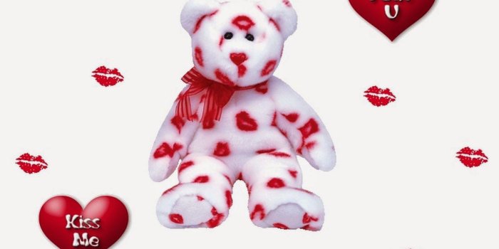 1600x1200 Image Wallpaper Theme: Teddy Bear with Heart Love wallppaer