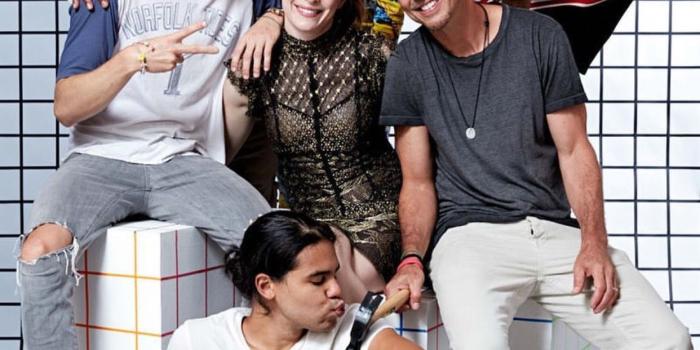 1242x1537 The Flash cast at San Diego Comic Con (SDCC) 2017 | Grant gustin