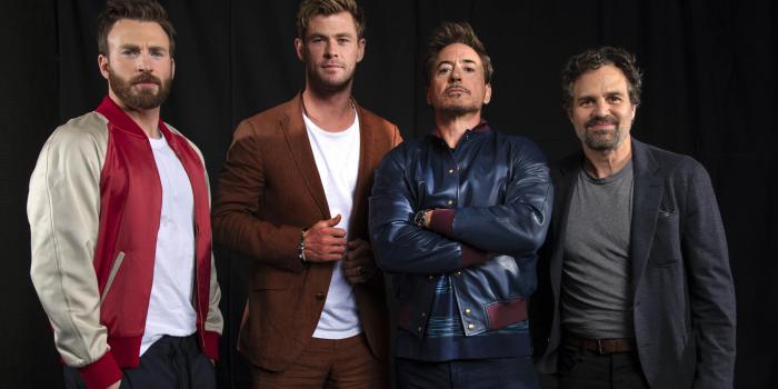 2560x1440 Avengers Cast Wallpapers