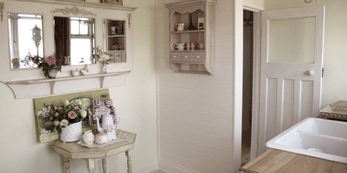 1600x1200 French country kitchen wallpaper | Hawk Haven
