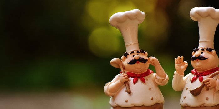 6000x2350 2 chef figurines free image | Peakpx
