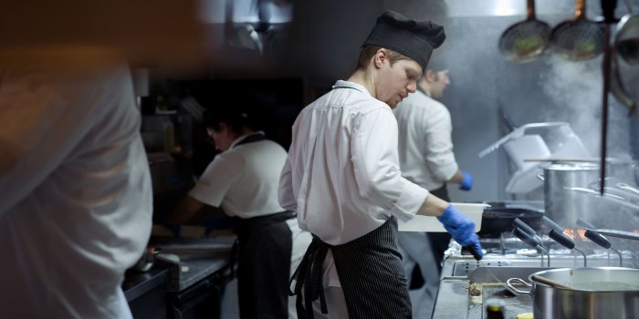 1920x1080 What is a Line Cook? (And How to Hire a Great One) - On the Line