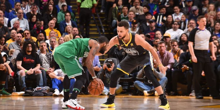 1200x800 Warriors play analysis: Stephen Curry and Kyrie Irving get blitzed