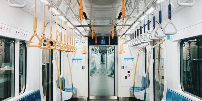 1000x1358 Mrt Train Pictures | Download Free Images on Unsplash