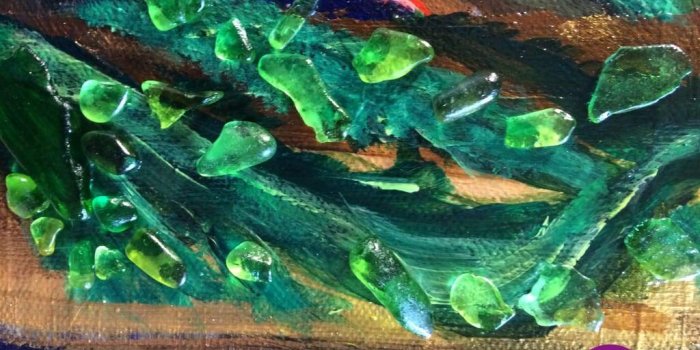 1024x768 Beach Glass Treasure - View Seen Through The Ivy Ii Original