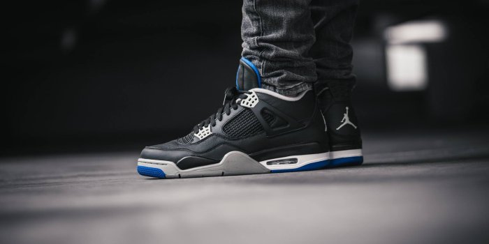 2048x1366 Air Jordan 4 Alternate Motorsport (Game Royal) • KicksOnFire.com