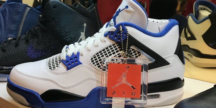 3023x1997 air jordan 4 motorsport
