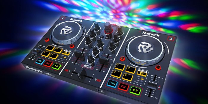 1280x800 Numark Party Mix DJ Controller with Built In Light Show