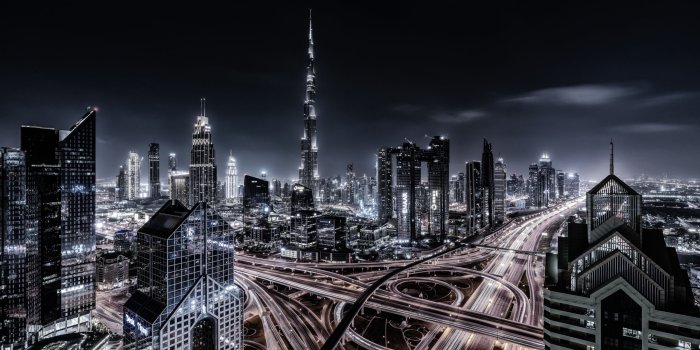 2560x1600 Wallpaper of Building, City, Cityscape, Dubai, Highway, Night