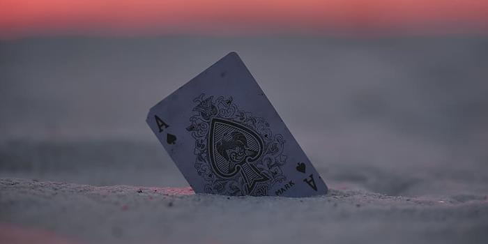 910x1138 Ace cards 1080P, 2K, 4K, 5K HD wallpapers free download | Wallpaper Flare