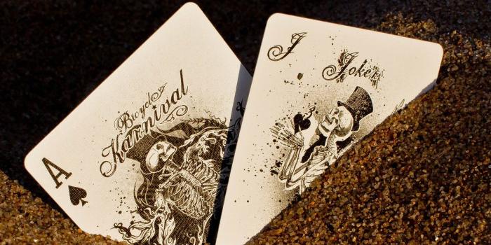 1332x850 Wallpaper sand, card, macro, Joker, color, hat, skeleton, ACE