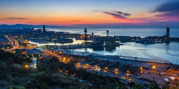2048x1322 Sunrise Barcelona wallpaper | architecture | Wallpaper Better
